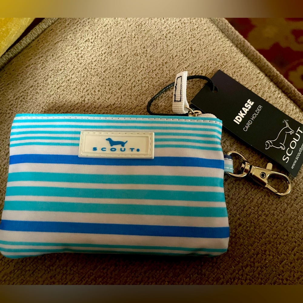 Scout Card holder , bright and springy. Brand new and non smoke home